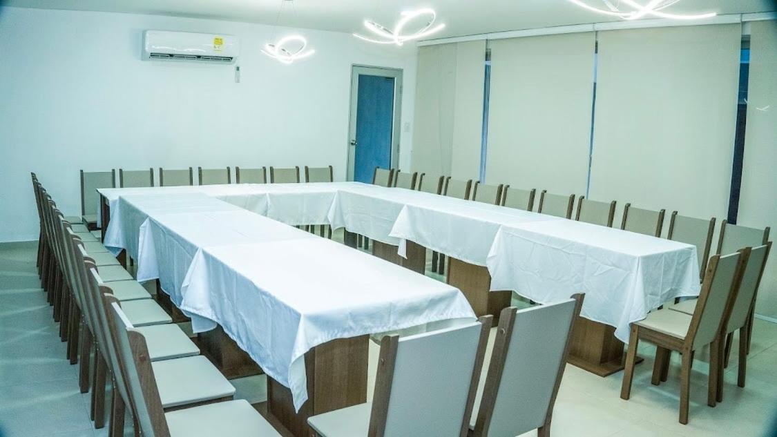Hotel Olam Deluxe Valledupar Buitenkant foto